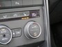 Volkswagen T-Roc 1.0 TSI 115pk STYLE / Trekhaak / Stoelverw. / Navi / BOVAG garantie
