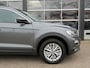 Volkswagen T-Roc 1.0 TSI 115pk STYLE / Trekhaak / Stoelverw. / Navi / BOVAG garantie