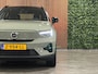 Volvo EX40 Single Motor Extended Range Ultra 82 kWh | 100% SoH | Trekhaak | Schuifdak | 360° Camera | Harman Kardon | Adaptieve Cruise Control | Bestuurdersstoel elektrisch geheugen | Stoel en Stuurwielverwarming | 19 Inch | Passagiersstoel elektrisch | Microtech / alcantara bekleding met wit stiksel en bies | Zitting verlenging voorstoelen | Pilot Assist | BLIS Dode Hoek Detectie | Warmtepomp | Google Infotainment | Keyless Drive | Verlichtingspack 2 | Parkeersensoren voor+achter | Elektrisch bedienbare achterklep | Breedstralers in voorbumper | Draadloos telefoon opladen | DAB Radio | Alarm Klasse III | Apple Carplay/Android Auto | Volvo On Call met mobiele App functie | Sage Green Metallic |