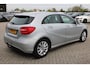 Mercedes-Benz A-klasse 180 Ambition XENON NAVI TREKHAAK NL AUTO