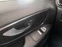 Mercedes-Benz Vito 116 CDI L2 Select Snoeks (Meer Beenruimte) | Lederen Bekleding | Rondomzicht Camera | Parkeersensoren | Navigatie | 17" Lichtmetaal  | Airco (automatisch) | Comfortstoel(en) | Cruise control