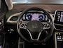 Volkswagen T-Roc 1.5 TSI Virtual Cockpit /Camera /Stuurverwarming /Stoelverwarming /ACC /LED /Carplay /Lane Assist /18''