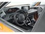 Peugeot 2008 PureTech 100 Allure | Trekhaak | Apple Carplay | Parkeersensoren
