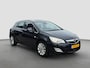 Opel Astra 1.4 Turbo Cosmo 140pk | Trekhaak | Parkeersensoren | Full map navigatie | Climate control |