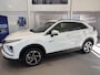 Mitsubishi Eclipse Cross 2.4 PHEV Intense | AUTOMAAT | STOELVERWARMING | TREKHAAK | LICHTMETALEN VELGEN | CRUISE CONTROL | CLIMATE CONTROL | ACHTERUITRIJCAMERA |