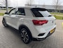 Volkswagen T-Roc 1.0 TSI 110 PK STYLE BUSINESS