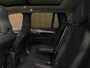 Volvo XC90 T8 AWD Recharge Ultimate Dark | Luchtvering | Trekhaak | 360° Camera | Head-Up Display | Harman Kardon | 455pk | Adaptieve Cruise Control | Stoelverwarming voor+achter | Stuurwielverwarming | Schuifdak | Full LED Meesturende koplampen | Pilot Assist | BLIS Dode Hoek Detectie | Alcantara hemelbekleding | Lederen zonnekleppen en handgrepen | Elektrische voorstoelen geheugen | Lederen bekleding | Zitting verlenging voorstoelen | Lederen dashboard | 20 Inch | Google Infotainment | Keyless Drive | Privacy Glass | Elektrisch bedienbare achterklep | Geïntegreerd kinderzitje achterin | Geïntegreerde zongordijnen achterportieren | Verlichte instaplijsten | 7-Persoons | 4-Zone Climate Control | DAB Radio | Apple Carplay/Android Auto | Alarm Klasse III | Draadloos telefoon opladen | Volvo On Call met mobiele App functie | Onyx Black Metallic |