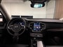 Volvo XC90 T8 AWD Recharge Ultimate Dark | Luchtvering | Trekhaak | 360° Camera | Head-Up Display | Harman Kardon | 455pk | Adaptieve Cruise Control | Stoelverwarming voor+achter | Stuurwielverwarming | Schuifdak | Full LED Meesturende koplampen | Pilot Assist | BLIS Dode Hoek Detectie | Alcantara hemelbekleding | Lederen zonnekleppen en handgrepen | Elektrische voorstoelen geheugen | Lederen bekleding | Zitting verlenging voorstoelen | Lederen dashboard | 20 Inch | Google Infotainment | Keyless Drive | Privacy Glass | Elektrisch bedienbare achterklep | Geïntegreerd kinderzitje achterin | Geïntegreerde zongordijnen achterportieren | Verlichte instaplijsten | 7-Persoons | 4-Zone Climate Control | DAB Radio | Apple Carplay/Android Auto | Alarm Klasse III | Draadloos telefoon opladen | Volvo On Call met mobiele App functie | Onyx Black Metallic |