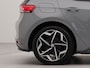 Volkswagen ID.3 First Plus 58 kWh | SoH 92,5% |  Apple carplay | Navigatie | Achteruitrij camera | Parkeersensoren voor en achter | Voorstoelen verwarmd | Wifi | Spraakbediening |