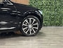 Volvo XC60 T8 AWD Recharge Inscription | Facelift | Luchtvering | Bowers & Wilkins | Stoelventilatie | Google Infotainment | Adaptieve Cruise Control | Standkachel met Volvo On Call App | Stoel en Stuurwielverwarming | Full LED meesturende koplampen | Pilot Assist | BLIS Dode Hoek Detectie | Parkeercamera | Elektrische voorstoelen geheugen | Nappa lederen bekleding | Zitting verlenging voorstoelen | Lederen dashboard | Elektrisch verstelbare zijwangen voor | Keyless Drive | Parkeersensoren voor+achter | Privacy Glass | Elektrisch bedienbare achterklep | DAB Radio | Apple Carplay/Android Auto | Draadloos telefoon opladen | Volvo On Call met mobiele App functie | Onyx Black metallic |