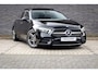 Mercedes-Benz A-klasse 200 AMG-line Panoramadak Ambient