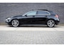 Mercedes-Benz A-klasse 200 AMG-line Panoramadak Ambient