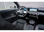 Mercedes-Benz A-klasse 200 AMG-line Panoramadak Ambient
