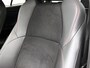 Toyota Yaris Cross 1.5 Hybrid GR Sport Limited | Dealeronderhouden | Dodehoek detectie | Stoel+stuurverwarming | Parkeersensoren voor+achter | Draadloze telefoonlader | Navigatie | Apple CarPlay/Android Auto | Cruise Control Adaptive |