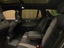 Volvo V60 T6 AWD Recharge R-Design Long Range | Schuifdak | Trekhaak | Adaptieve Cruise Control | Stoel en Stuurwielverwarming | Pilot Assist | Parkeercamera | Full LED Meesturende koplampen | Elektrische voorstoelen geheugen | R-Design contour stoelen met wit stiksel en bies | Zitting verlenging voorstoelen | 18 Inch | Keyless Drive | Parkeersensoren voor+achter | Privacy Glass | Elektrisch bedienbare achterklep | DAB Radio | Apple Carplay/Android Auto | Volvo On Call met mobiele App functie | Onyx Black Metallic |