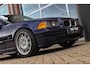 BMW 3-Serie Cabrio 320i E36 | HiFi audio | Motorsport velgen | Montrealblau | Leer | Sportstuur | Stoelverwarming | Airco | 150 pk | 6 cilinder