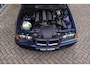 BMW 3-Serie Cabrio 320i E36 | HiFi audio | Motorsport velgen | Montrealblau | Leer | Sportstuur | Stoelverwarming | Airco | 150 pk | 6 cilinder