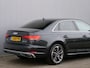 Audi A4 Limousine 40 TFSI Sport S line 191 Pk Automaat Navigatie / PDC / Stoelverwaming / 18 inch