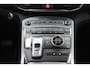 Hyundai Santa Fe 1.6 T-GDI PHEV Comfort Smart AWD | 265PK | Trekhaak | Stoelverwarming | Premium Audio | Aanhangwagen geremd 1350 kg |
