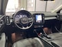 Volvo XC40 T4 Momentum | Trekhaak | Camera | Getint Glas | Keyless | Apple Carplay