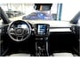 Volvo XC40 1.5 T4 Plug-in Hybrid 155kW/211pk DCT7 Plus Bright FACELIFT! HARMAN/KARDON + CAMERA + CLIMA + CRUISE + NAVI SENSUS + LANE ASSIST + EL.SPORTSTOELEN + KEYLESS ENTRY&GO + EL.ACHTERKLEP MET SENSOR + PARKSENSOREN V&A + 18" LM-VELGEN!!