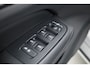 Volvo V60 2.0 T6 Plug-in hybrid AWD Plus Dark | ACC | Blis | H&K Audio | Stoel 4 & Stuur verwarming | memory | 19" |