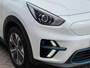 Kia Niro EV e-Niro DynamicLine 64 kWh 205PK | SOH 96,2% | Trekhaak | Navigatie | Achteruitrijcamera | Adaptieve Cruise Control