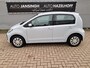 Volkswagen Up! 1.0 BMT move up! Nieuw model! | Airco | Ndl auto | Staat op 4 nieuwe All Season banden | RIJKLAARPRIJS INCL 12 MAANDEN GARANTIE EN BEURT
