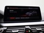 BMW 5-Serie Touring 520e 150kW | ACHTERUITRIJCAMERA | LEDER INTERIEUR | NAVIGATIE GROOT | MEMORY SEAT | TREKHAAK WEGKLAPBAAR | LED VERLICHTING | CLIMATE CONTROL | STOELVERWARMING |