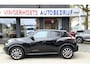 Nissan Juke 1.2 DIG-T Benzine Connect Edition * Super Luxe * Trekhaak * Navigatie * Vierseizoenenbanden + L.M. Velgen * Climate & Cruise Control * Parkeer Camera * Vingerhoets; Vierde Generatie Eersteklas Service. Al meer dan 100 jaar een begrip in de Brabantse Kempen.