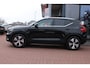 Volvo XC40 T4 Twin Engine *R-Design* | Trekhaak | Carplay | Camera | Cruise & Climate Control | Stoel & stuur verwarming | Privacy | Navigatie | PDC |