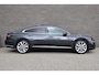 Volkswagen Arteon 1.4 TSI eHybrid 218pk R-Line Business+ | SoH 94% | Panoramadak | 360 Graden Camera | Trekhaak Wegklapbaar
