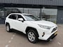 Toyota RAV4 2.5 Hybrid Active | FACE LIFT MODEL | LED KOPLAMPEN | NAVIGATIE | KEYLESS ENTRY/GO | CAMERA | PARKEER SENSOREN |