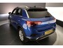 Volkswagen T-Roc Sport 1.5 TSI 150pk DSG Automaat Trekhaak, Adaptive cruise control, Navigatie, Elektrische achterklep, Achteruitrijcamera, LED dagrijverlichting