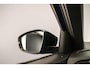 Volkswagen T-Roc Sport 1.5 TSI 150pk DSG Automaat Trekhaak, Adaptive cruise control, Navigatie, Elektrische achterklep, Achteruitrijcamera, LED dagrijverlichting