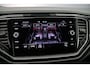 Volkswagen T-Roc Sport 1.5 TSI 150pk DSG Automaat Trekhaak, Adaptive cruise control, Navigatie, Elektrische achterklep, Achteruitrijcamera, LED dagrijverlichting