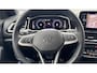 Volkswagen T-Roc 1.5 TSI DSG R-Line | IQ.Light | Camera | Keyless | 18" | Ascot Grey