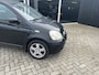Toyota Yaris 1.3 VVT-i Sol lmv