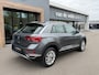 Volkswagen T-Roc 1.5 TSI 150pk DSG Style | Dode hoek | Camera | Keyless | Elek. Achterklep | Rijklaar incl. garantie