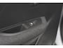 Peugeot 208 Hybrid 110 e-DCS6 Style | Parkeersensoren | Apple Carplay | Cruise Control | Airco