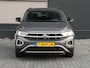 Volkswagen T-Roc 1.5 TSI Style 150 pk DSG | Black Style | Trekhaak | Beats Audio | Camera | Navigatie | LED | Keyless | Adaptieve Cruise control