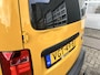 Volkswagen Caddy 2.0 TDI L1H1 Imperiaal Airco Cruise controle Trekhaak 1400kg trekgewicht Parkeersensoren achter Schuifdeur Telefoon verbinding 1e eigenaar Euro 6 bpm vrij voor particulier gebruik !!