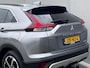 Mitsubishi Eclipse Cross 2.4 PHEV Intense+ / Fabrieksgarantie tot 02-2030 mogelijk / Dealer onderhouden / Navigatie / 1.500 kg afneembare trekhaak / Elektrische bestuurdersstoel / Navigatie / Apple Carplay Android / Stoelverwarming / 18" LM wielen + All Season banden /