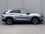 Mitsubishi Eclipse Cross 2.4 PHEV Intense+ / Fabrieksgarantie tot 02-2030 mogelijk / Dealer onderhouden / Navigatie / 1.500 kg afneembare trekhaak / Elektrische bestuurdersstoel / Navigatie / Apple Carplay Android / Stoelverwarming / 18" LM wielen + All Season banden /