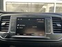 Opel Vivaro 2.0 CDTI L2H1 Dubbele schuifdeur Parkeerhulp voor en achter Achteruitrijcamera Airco Cruise control Kastinrichting Imperiaal Apple Carplay Bluetooth telefoon voorbereiding 3-Persoons Euro 6