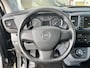 Opel Vivaro 2.0 CDTI L2H1 Dubbele schuifdeur Parkeerhulp voor en achter Achteruitrijcamera Airco Cruise control Kastinrichting Imperiaal Apple Carplay Bluetooth telefoon voorbereiding 3-Persoons Euro 6