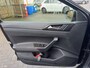 Volkswagen Polo 1.0 TSI Life Multimedia DSG Automaat Multimedia pakket / Extra getint Glas / Parkeersensoren / App-connect