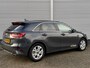 Kia Ceed 1.5 T-GDi 140pk DynamicPlusLine | Stoel/Stuurwielverwarming | Dodehoekdetectie | Climate Control | Navigatie |