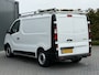 Renault Trafic 2.0 dCi 120 PK / L1H1 / 1e EIG. / TREKHAAK / IMPERIAAL / AIRCO / CRUISE / 3-ZITS / LED