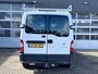 Nissan Interstar 2.5dCi Imperiaal Trekhaak 2000kg trekgewicht Elektrische ramen 3-Persoons Bpm vrij voor particulier gebruik!!